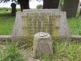 image of grave number 597740